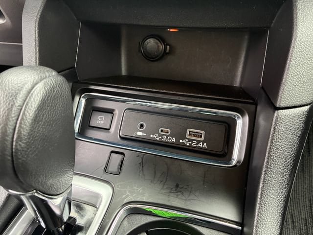 Used 2023 Subaru Ascent Limited w/ Technology Package AWD/4WD image 29
