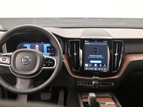 Certified 2024 Volvo XC60 B5 Plus w/ Protection Package Premier AWD/4WD image 14