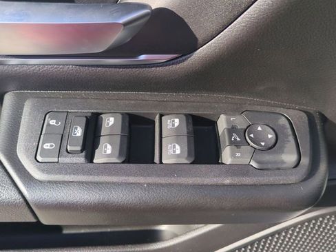 Used 2025 RAM 1500 Big Horn image 24