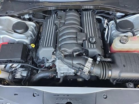 Used 2020 Dodge Charger Scat Pack RWD image 19