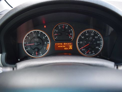 Used 2014 Nissan Armada SV image 22