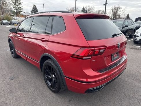 Used 2024 Volkswagen Tiguan SE R-Line image 5