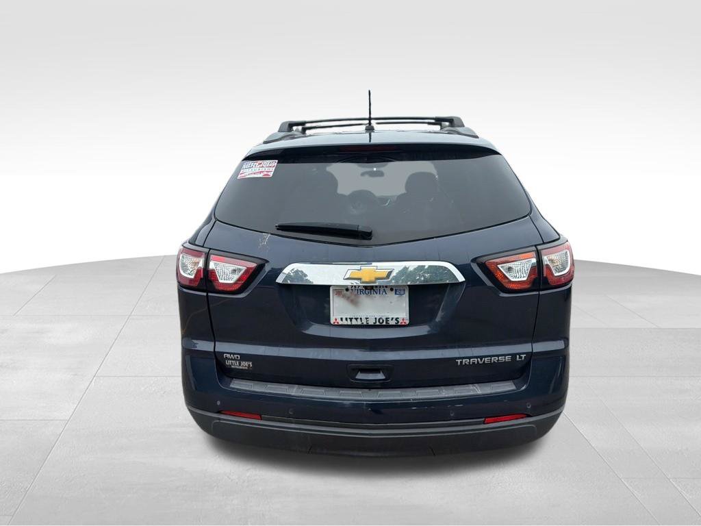 Used 2015 Chevrolet Traverse LT w/ Style and Technology Package AWD/4WD image 2