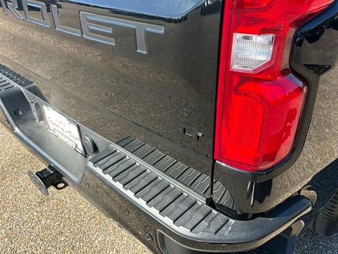 Used 2022 Chevrolet Silverado 1500 LT Trail Boss w/ Safety Package image 10