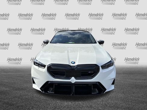 Used 2026 BMW M5 AWD/4WD image 3