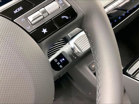 New 2026 Hyundai Ioniq 5 SEL image 9