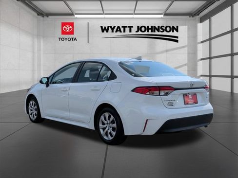 Used 2024 Toyota Corolla LE FWD image 3