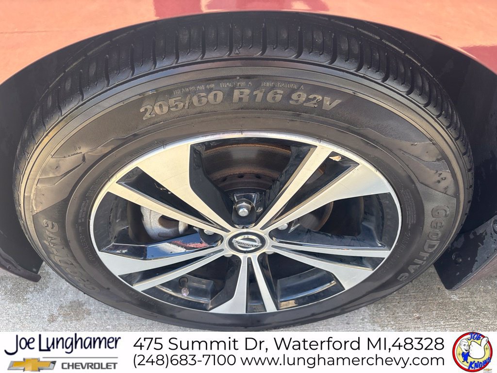 Used 2021 Nissan Sentra SV FWD image 9