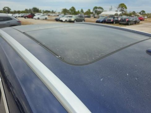 Used 2023 Audi Q5 2.0T Premium w/ Convenience Package image 9