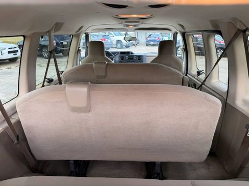 Used 2012 Ford E-350 and Econoline 350 XLT RWD image 18