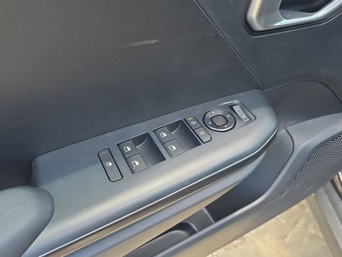 New 2026 Kia K4 FWD image 18