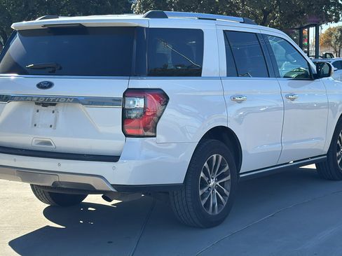 Used 2018 Ford Expedition Limited image 7