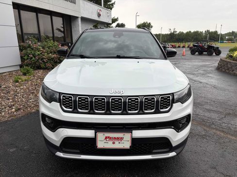 Used 2024 Jeep Compass Limited AWD/4WD image 11