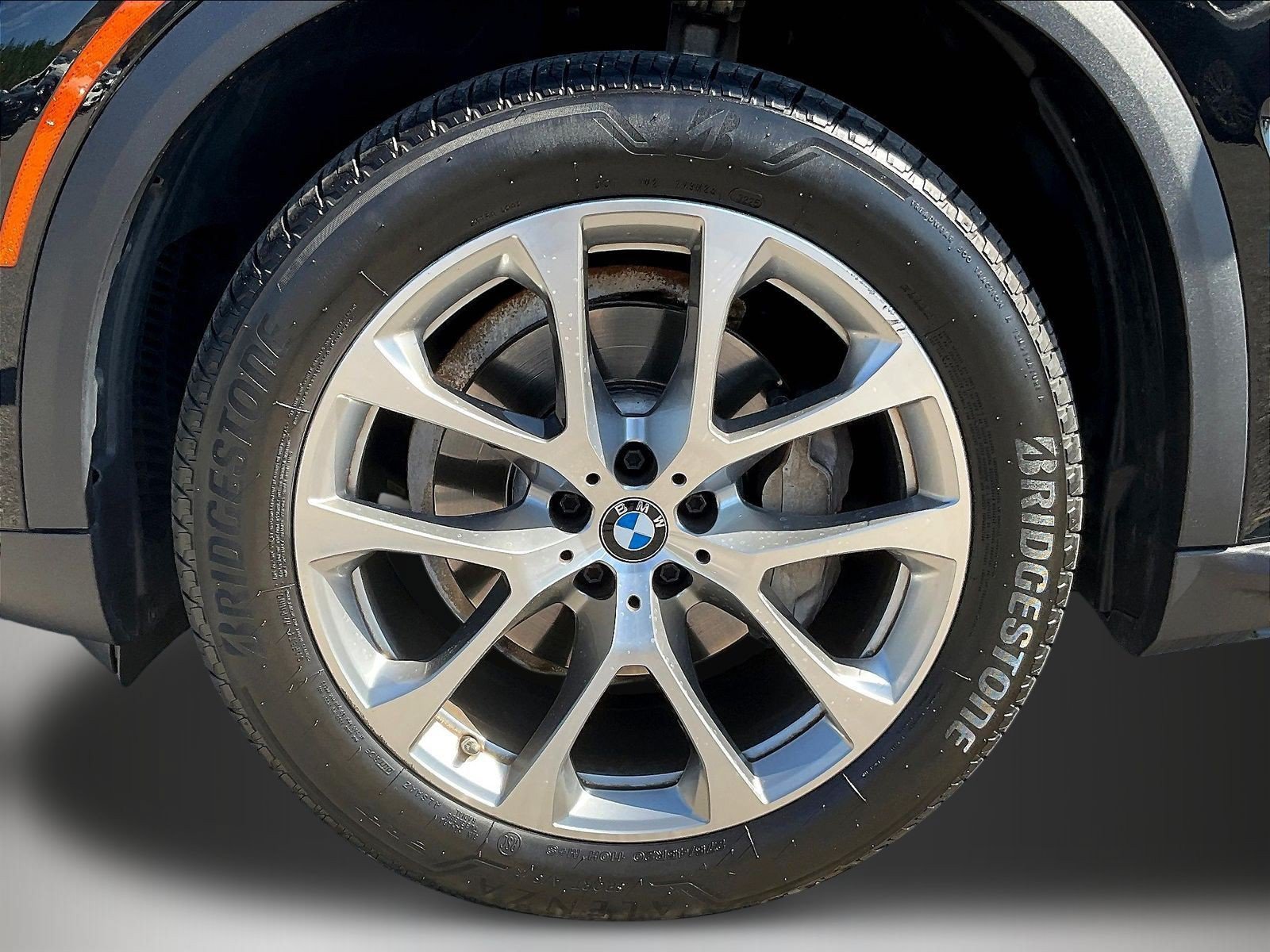 Used 2022 BMW X5 xDrive40i w/ Premium Package AWD/4WD image 35