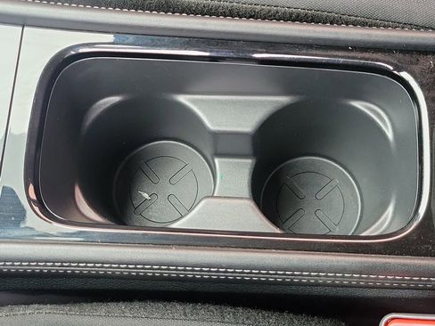 Certified 2023 Nissan Kicks SV image 37