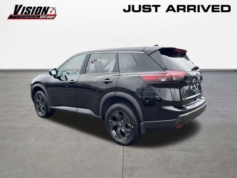 New 2026 Nissan Rogue SV w/ Cold Weather Package AWD/4WD image 7