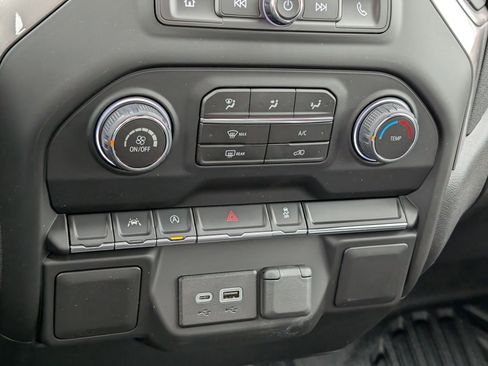 New 2026 Chevrolet Silverado 1500 W/T w/ WT Value Package image 18