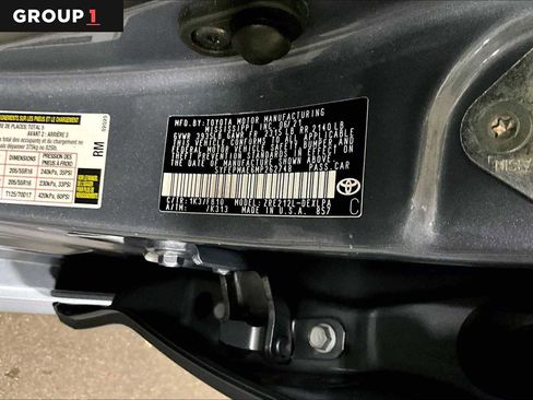 Used 2021 Toyota Corolla LE FWD image 36