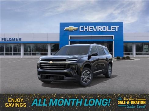 New 2026 Chevrolet Traverse LT image 8