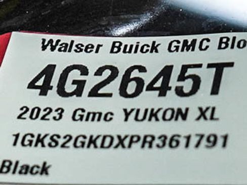 Used 2023 GMC Yukon XL SLT w/ SLT Premium Package AWD/4WD image 32