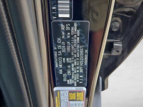 Used 2025 Kia K4 FWD image 23