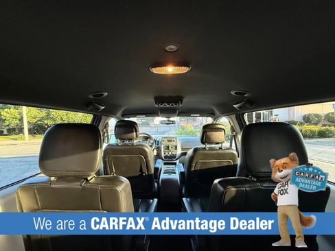 Used 2017 Dodge Grand Caravan SXT FWD image 36