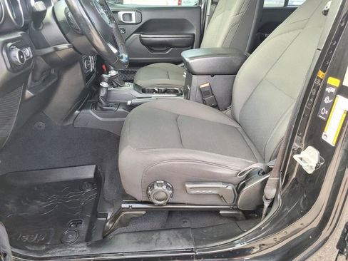 Used 2020 Jeep Wrangler Unlimited Sport AWD/4WD image 15
