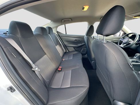 Used 2025 Nissan Sentra SV w/ Lighting Package image 23