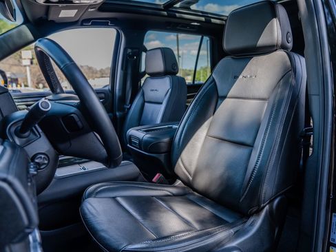 Used 2024 GMC Yukon Denali image 20