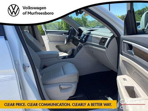 Used 2023 Volkswagen Atlas SE w/ Panoramic Sunroof Package AWD/4WD image 24
