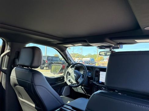 New 2025 Ford F150 Lariat w/ Equipment Group 502A High image 15