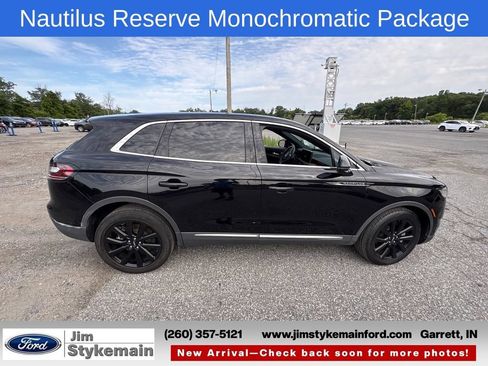 Used 2023 Lincoln Nautilus Reserve w/ Equipment Group 201A AWD/4WD image 8