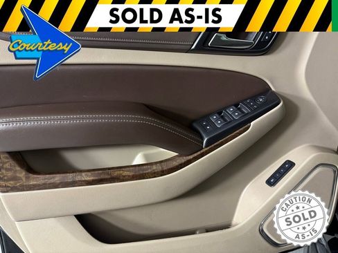 Used 2017 Chevrolet Tahoe LT w/ Luxury Package AWD/4WD image 13