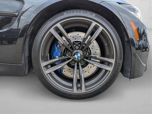 Used 2018 BMW M3 image 21