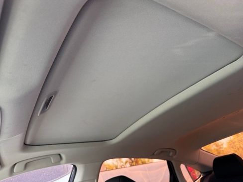 Used 2023 Honda Accord EX image 5
