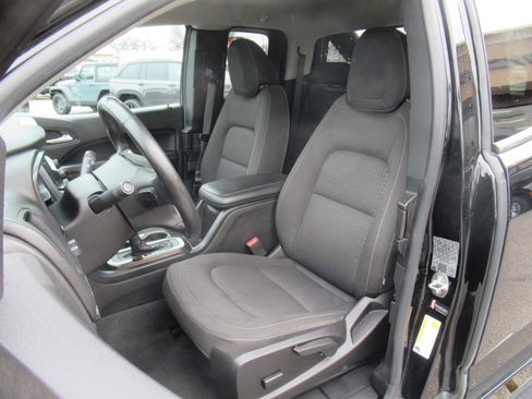 Used 2019 GMC Canyon SLE w/ SLE Convenience Package image 22