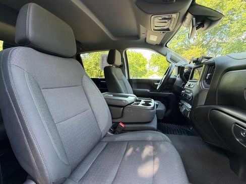 Used 2025 Chevrolet Silverado 2500 Custom w/ Custom Value Package AWD/4WD image 25