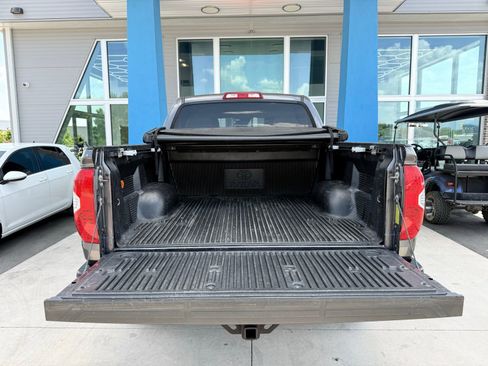 Used 2018 Toyota Tundra SR5 AWD/4WD image 21