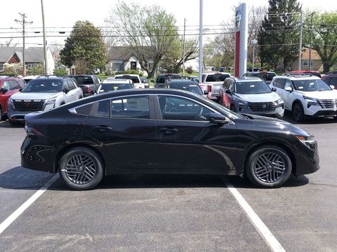 New 2026 Nissan Sentra SV w/ Floor Mat Package FWD image 14