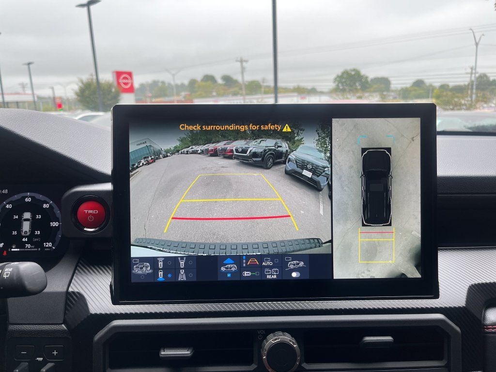 Used 2025 Toyota 4Runner TRD Pro AWD/4WD image 19