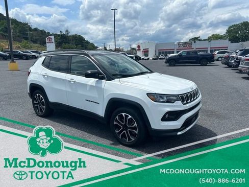 Used 2023 Jeep Compass Limited AWD/4WD image 5