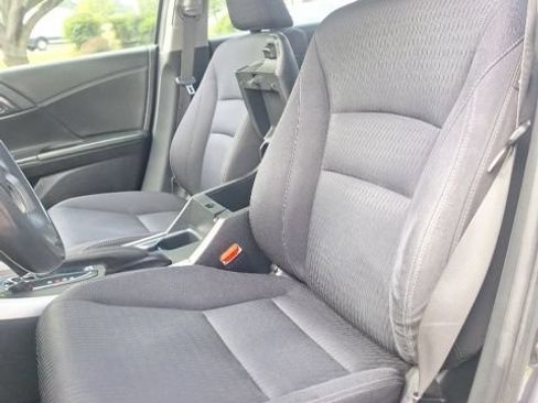 Used 2015 Honda Accord Sport image 11