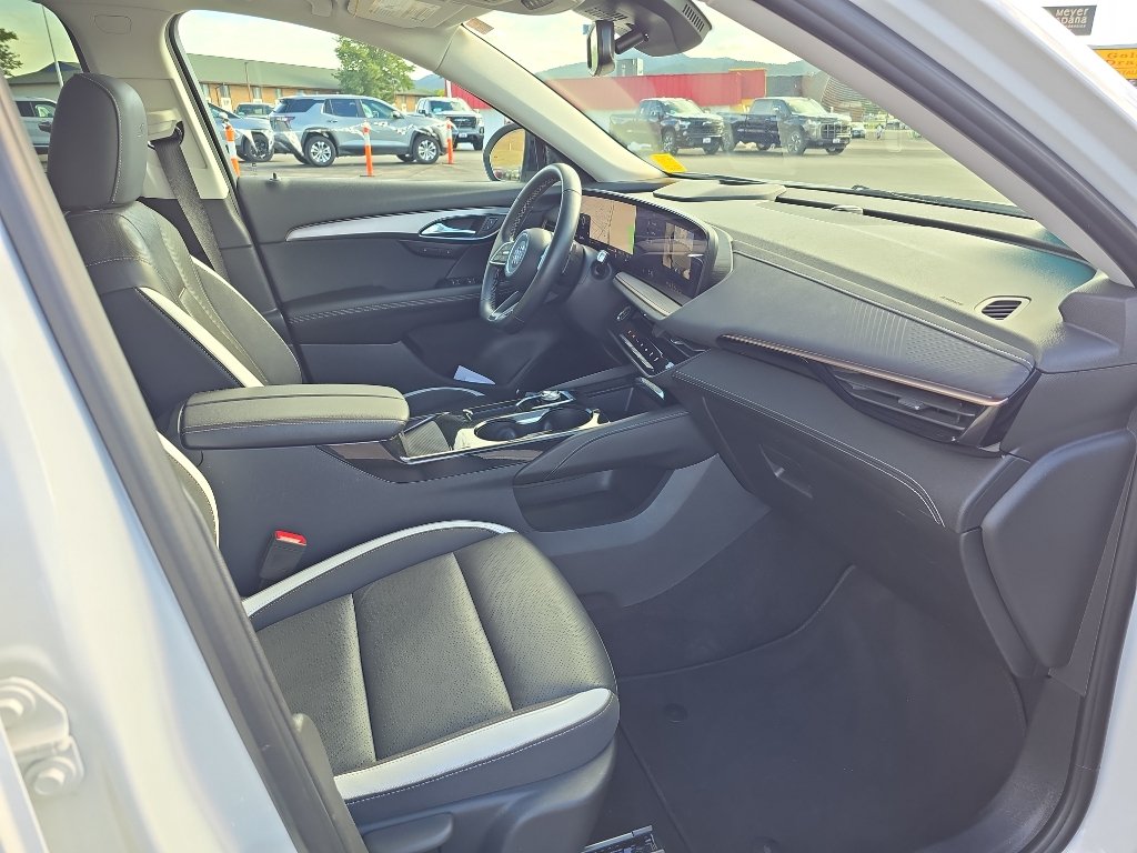 Certified 2024 Buick Envision Sport Touring AWD/4WD image 25