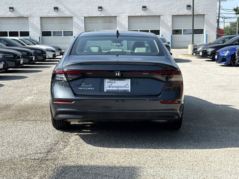 Used 2023 Honda Accord EX image 22