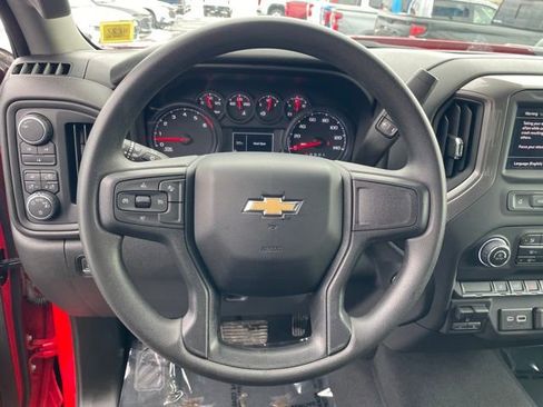 Used 2025 Chevrolet Silverado 2500 Custom w/ Custom Convenience Package image 12