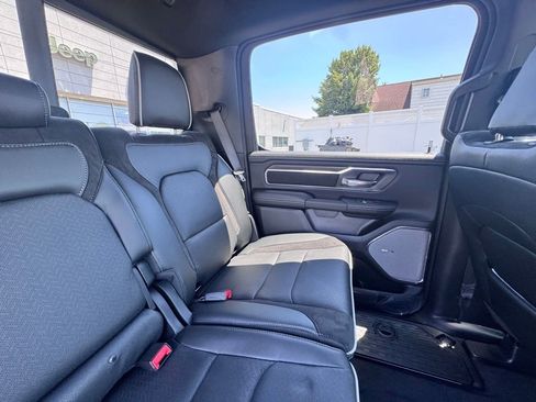 New 2026 RAM 1500 Laramie AWD/4WD image 22