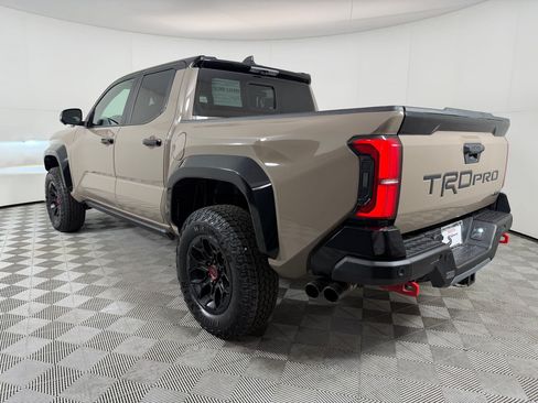 Used 2025 Toyota Tacoma TRD Pro AWD/4WD image 3