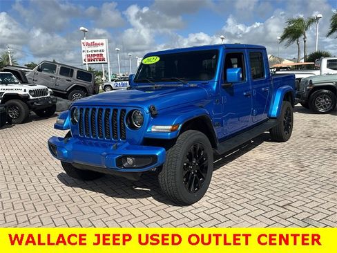 Used 2023 Jeep Gladiator Overland image 2