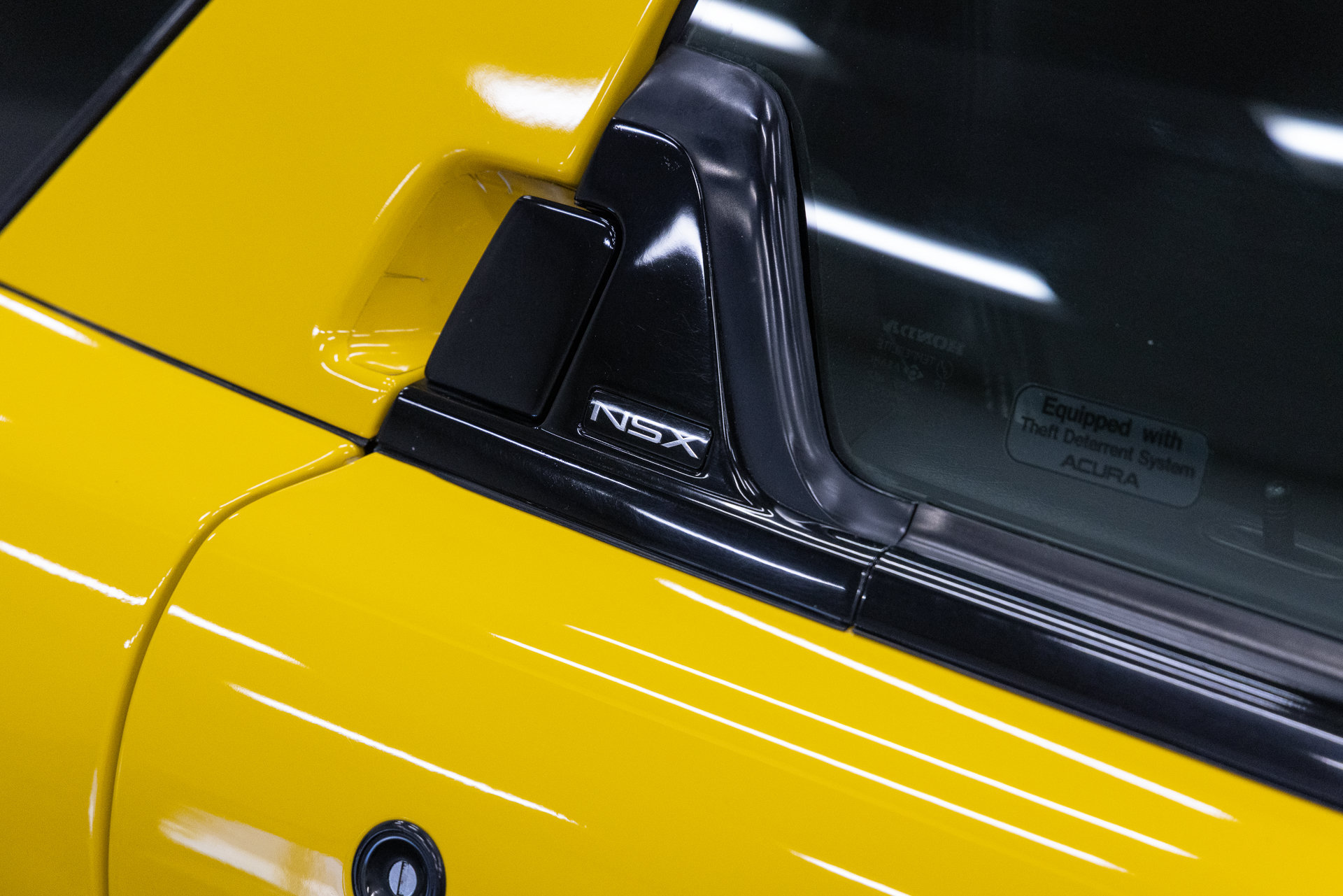 Used 2000 Acura NSX T RWD image 24