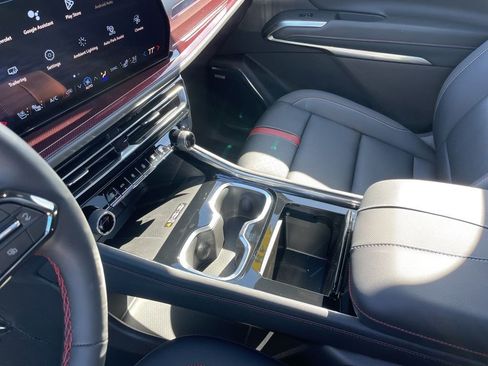 New 2026 Chevrolet Traverse RS FWD image 22
